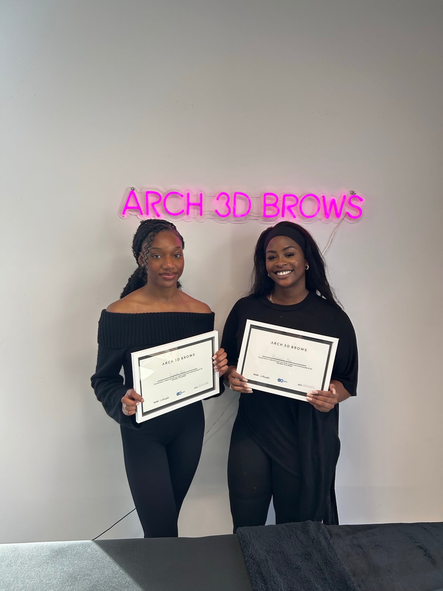 BROW LAMINATION + HENNA BROWS COURSE (DEPOSIT)